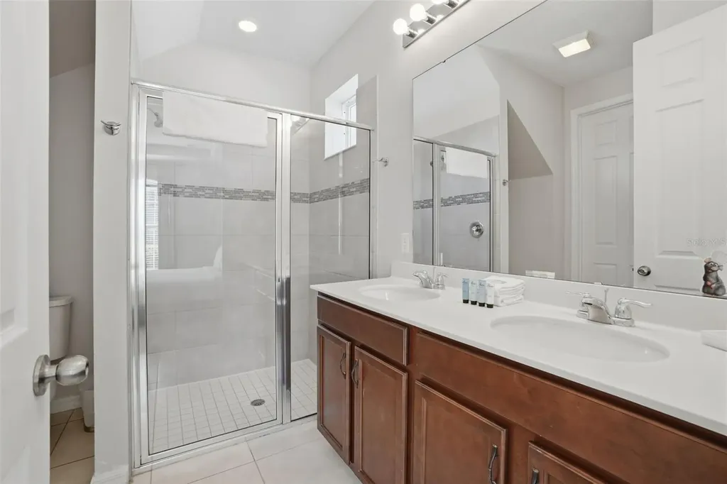 1570 Carey Palm Circle Kissimmee FL 34747