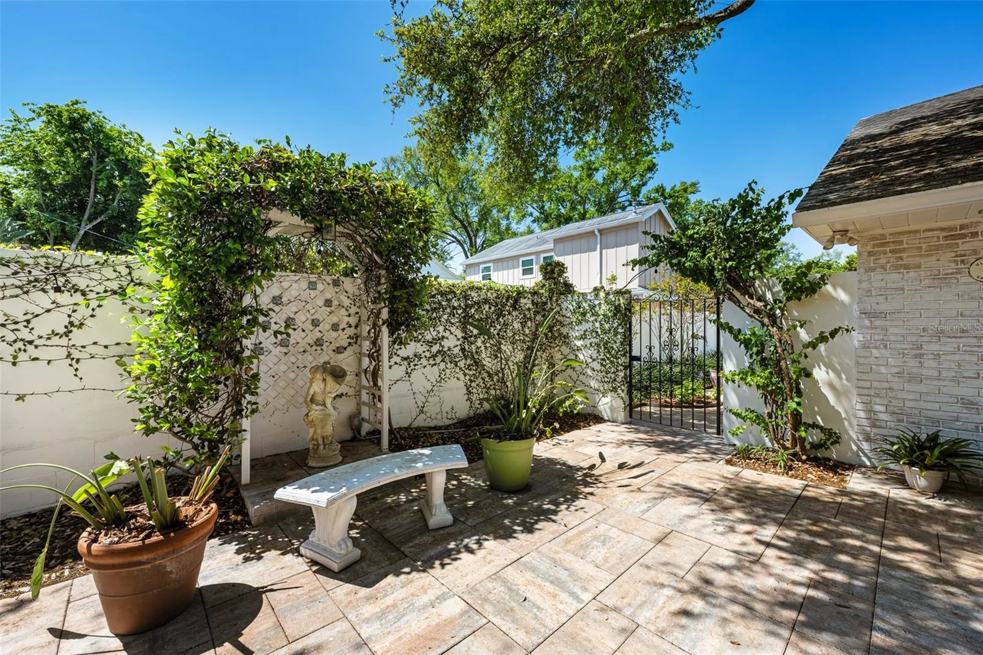 1110 S Dunbar Avenue Tampa FL 33629