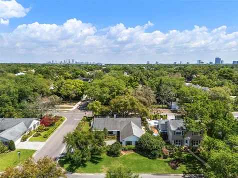 1110 S Dunbar Avenue Tampa FL 33629