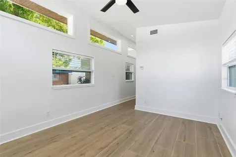 3916 Iowa Avenue W Tampa FL 33616