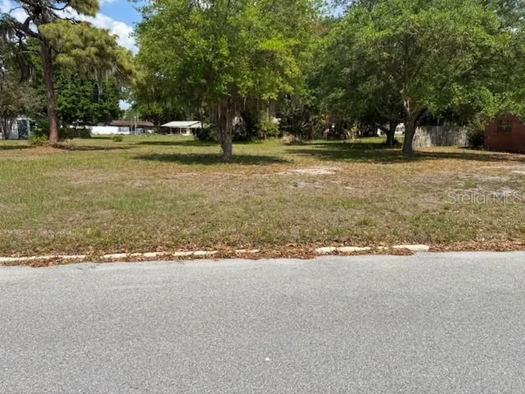305 Elaine Drive Auburndale FL 33823