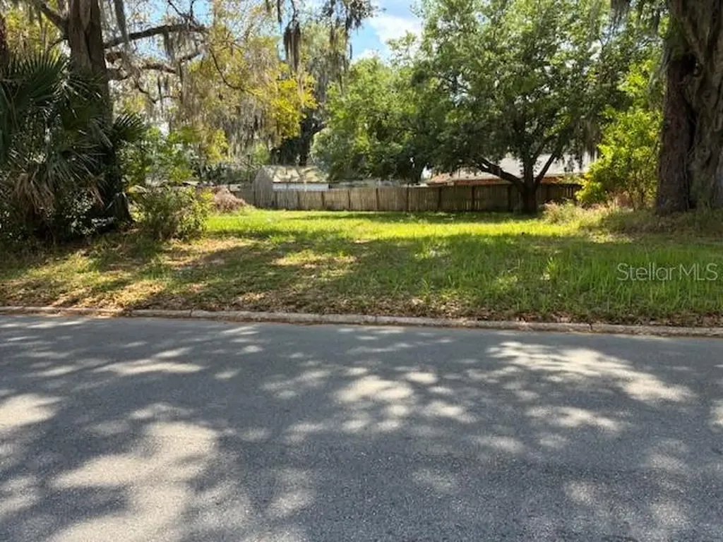 305 Elaine Drive Auburndale FL 33823