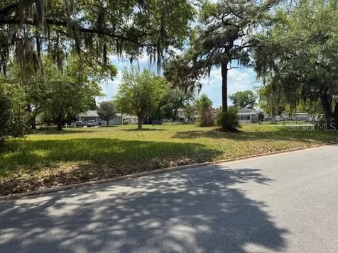 305 Elaine Drive Auburndale FL 33823