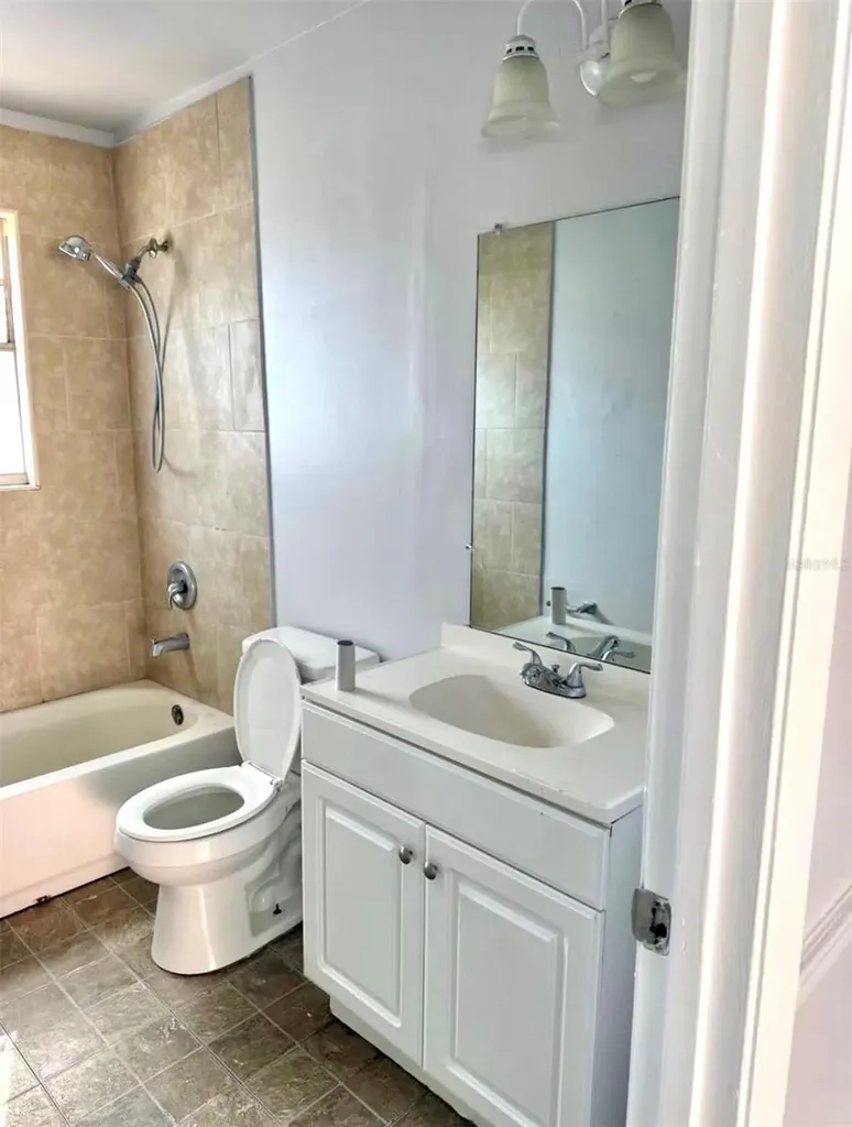 5638 5th Avenue Fort Myers FL 33907