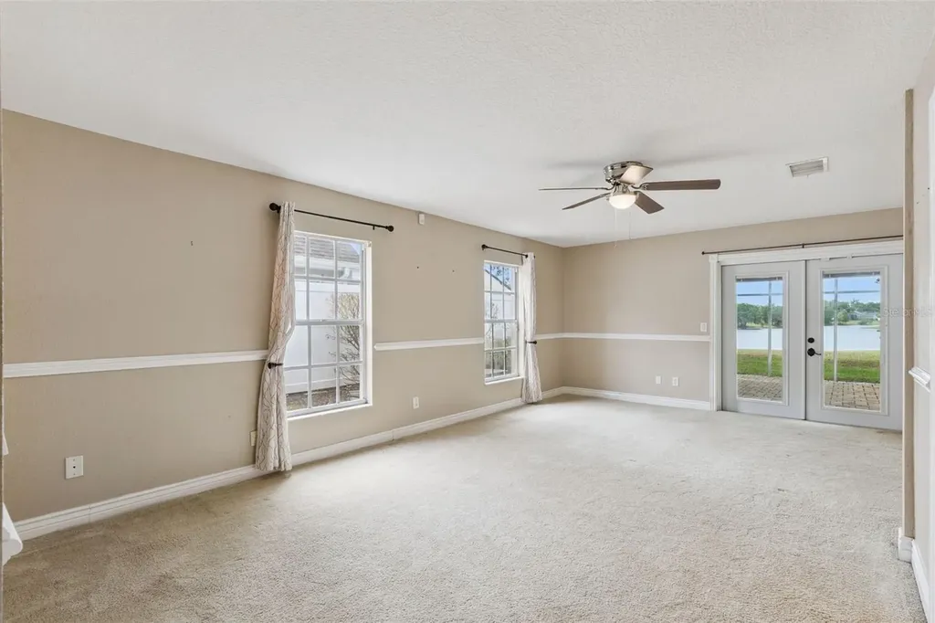 12406 Harney Drive Orlando FL 32828