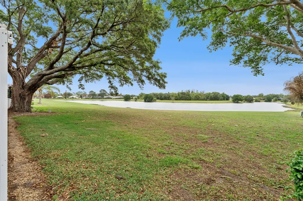 12406 Harney Drive Orlando FL 32828