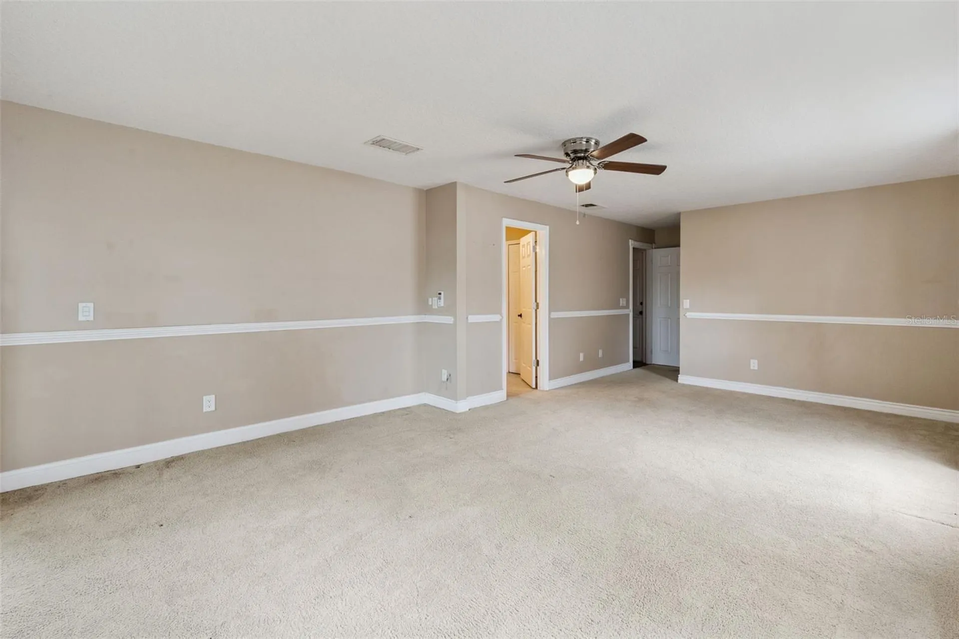 12406 Harney Drive Orlando FL 32828