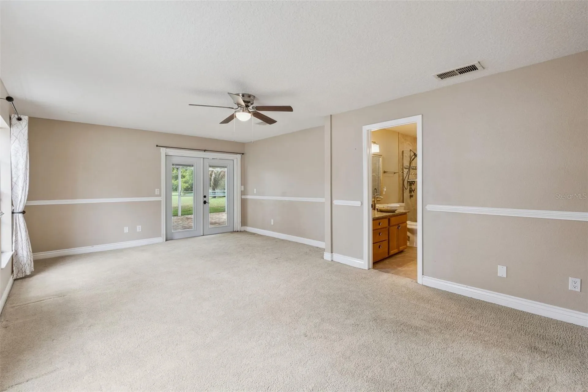 12406 Harney Drive Orlando FL 32828