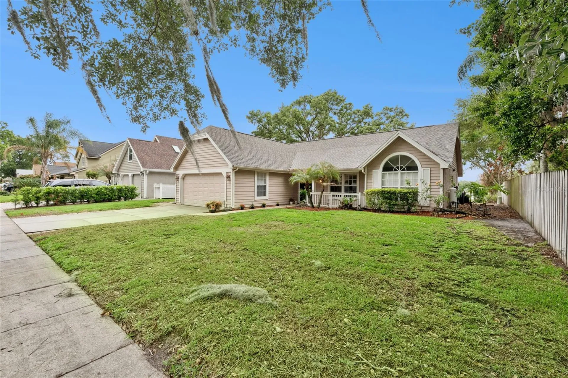 12406 Harney Drive Orlando FL 32828