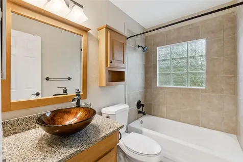 12406 Harney Drive Orlando FL 32828