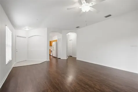 5751 Autumn Shire Drive Zephyrhills FL 33541