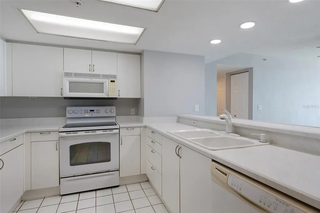2967 S Atlantic Avenue Daytona Beach Shores FL 32118