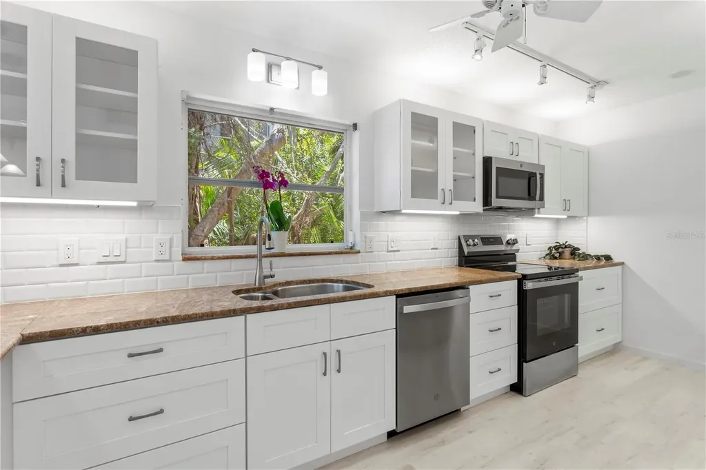6700 Gulf Of Mexico Drive Longboat Key FL 34228