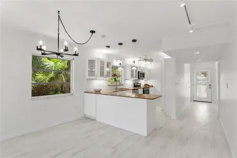 6700 Gulf Of Mexico Drive Longboat Key FL 34228