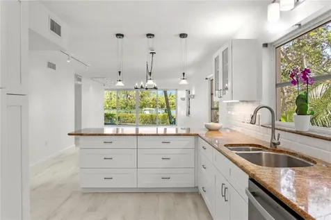 6700 Gulf Of Mexico Drive Longboat Key FL 34228