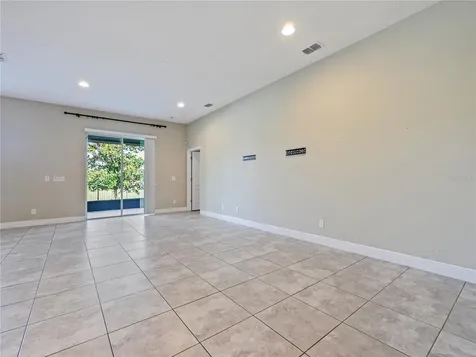 1064 Grand Hilltop Drive Apopka FL 32703