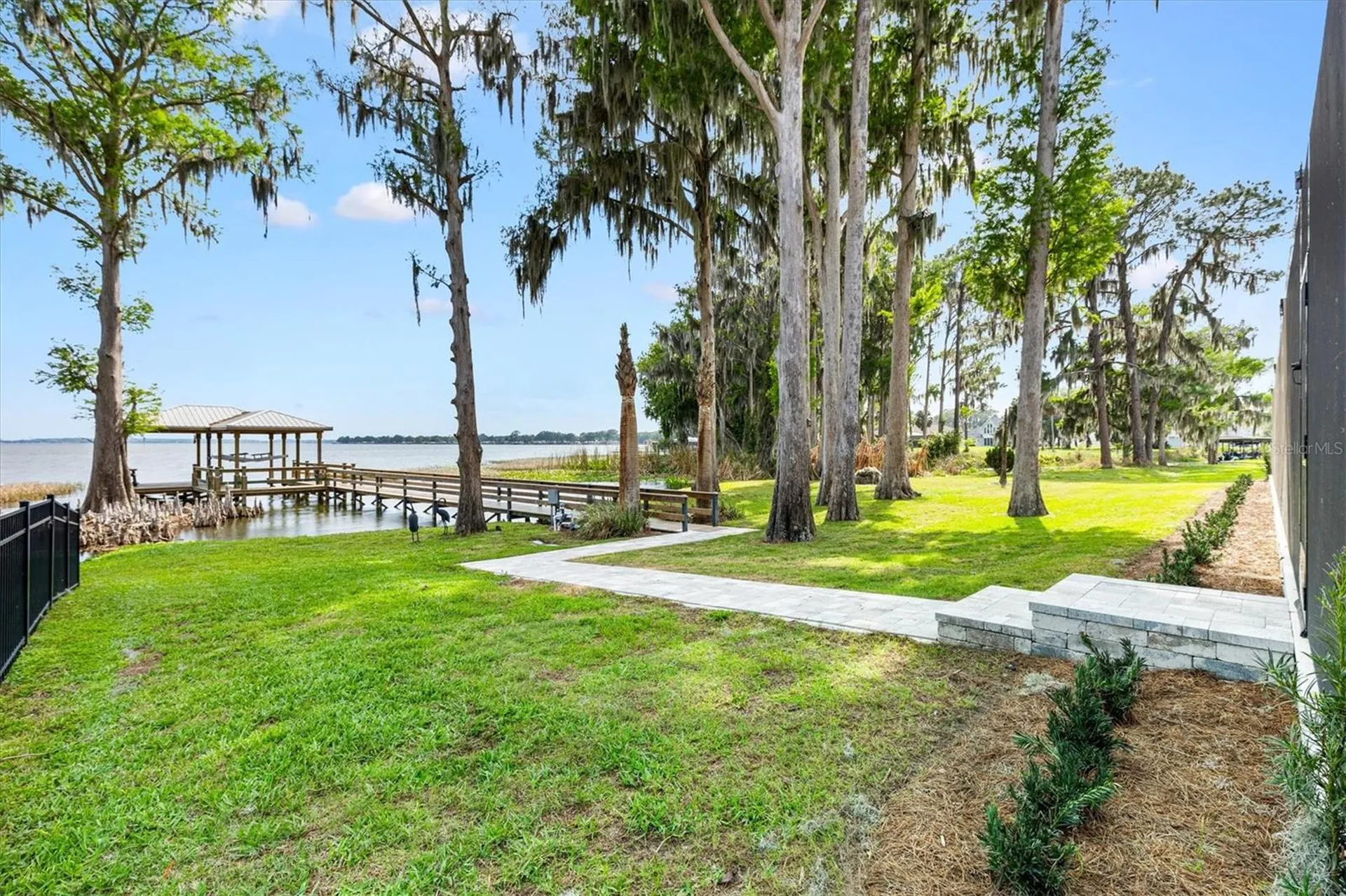12114 Eagle Point Court Leesburg FL 34788