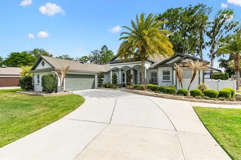 12114 Eagle Point Court Leesburg FL 34788
