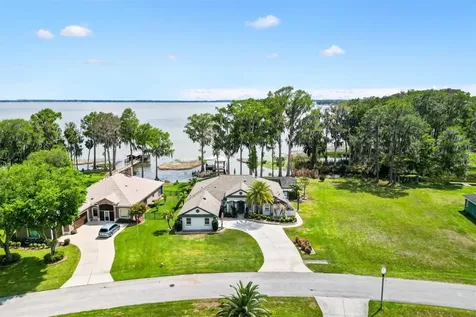 12114 Eagle Point Court Leesburg FL 34788
