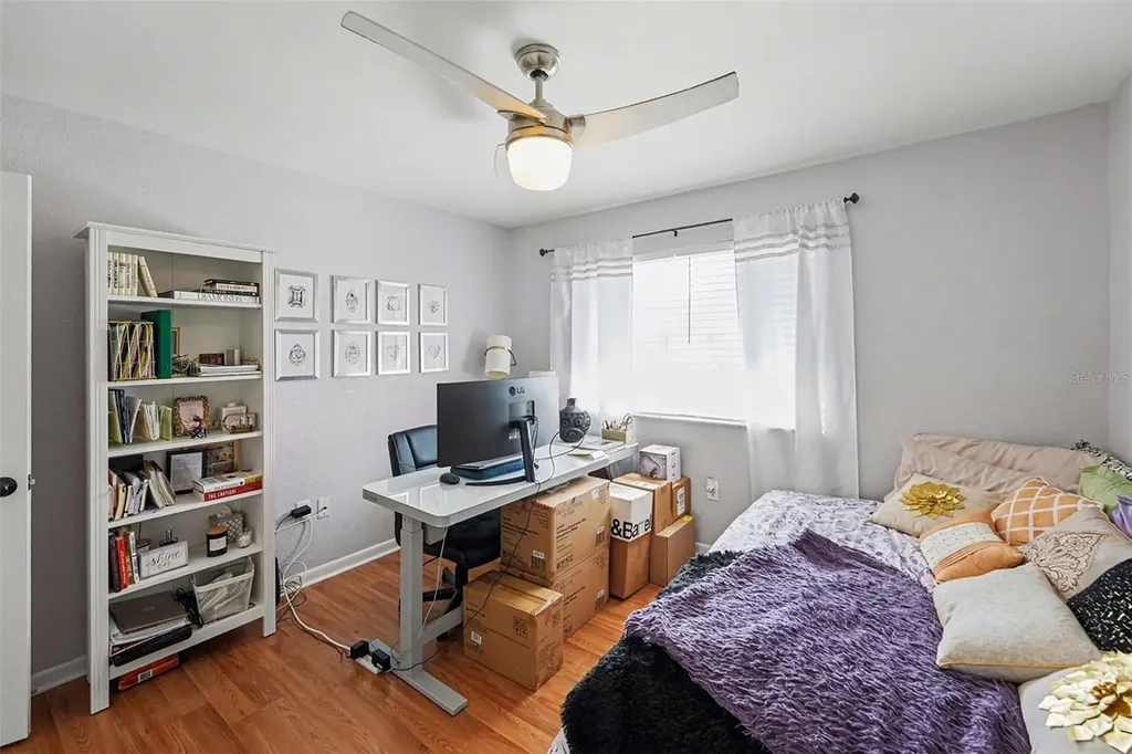 6490 Cape Hatteras Way NE St Petersburg FL 33702