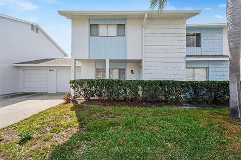 6490 Cape Hatteras Way NE St Petersburg FL 33702