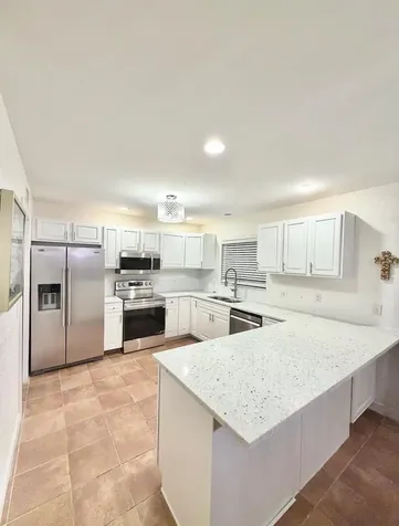 6490 Cape Hatteras Way NE St Petersburg FL 33702