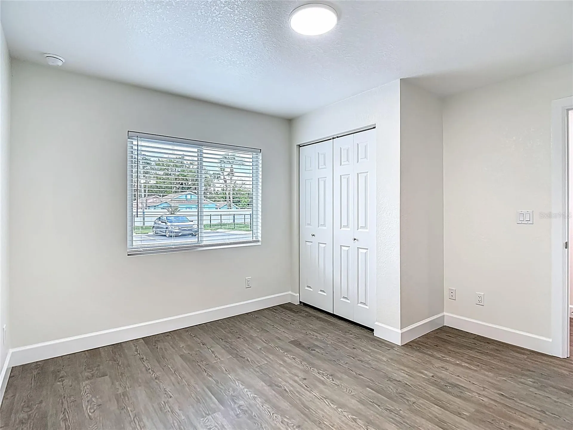 326 S Grosse Avenue Tarpon Springs FL 34689
