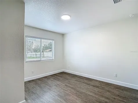 326 S Grosse Avenue Tarpon Springs FL 34689