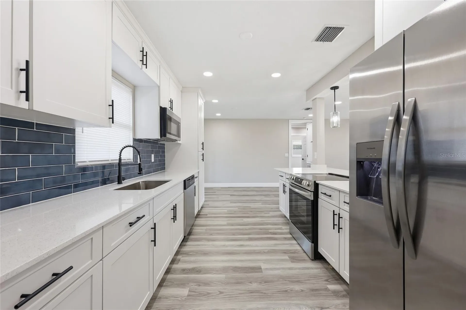 1817 Hunt Lane Clearwater FL 33764