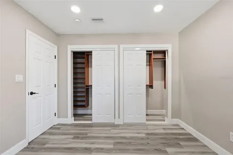 1817 Hunt Lane Clearwater FL 33764