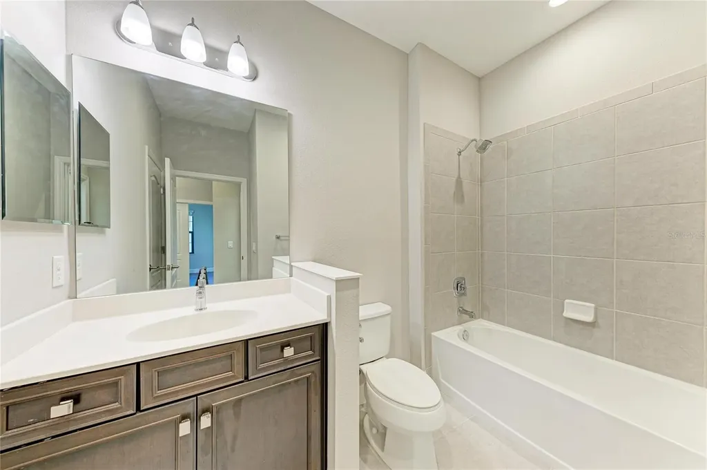 328 Casalino Drive North Venice FL 34275