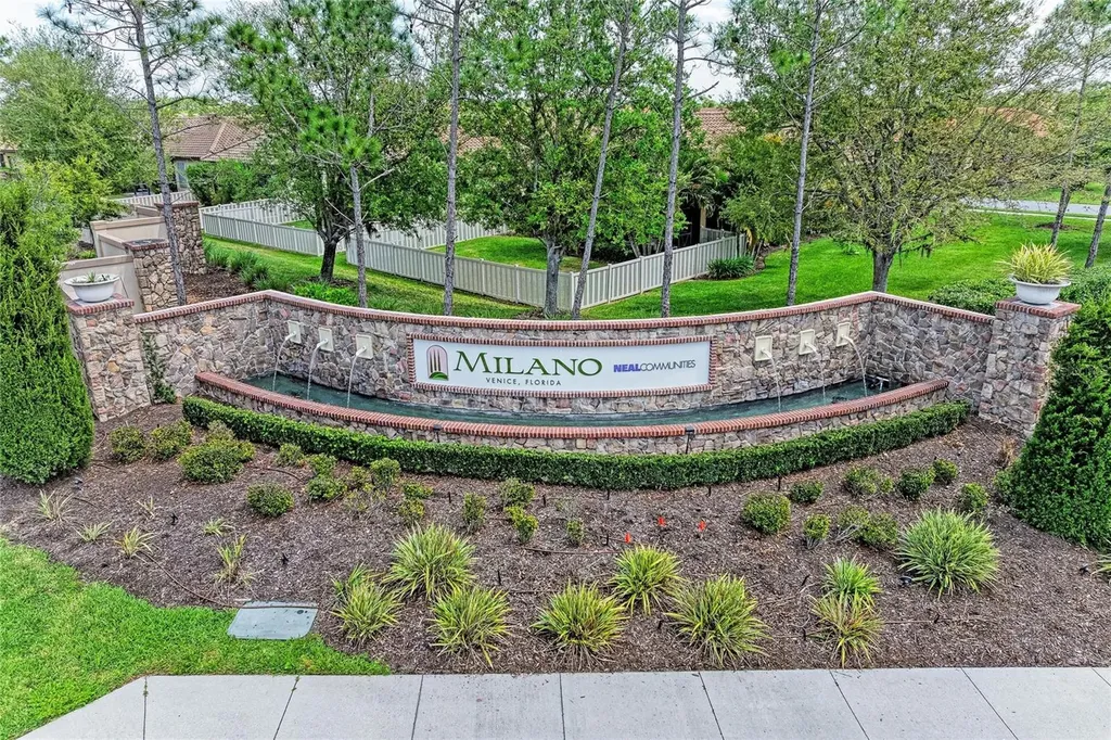 328 Casalino Drive North Venice FL 34275