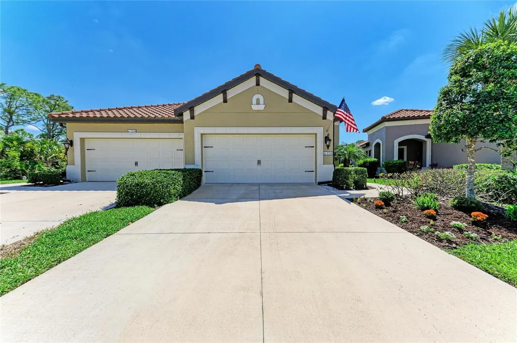 328 Casalino Drive North Venice FL 34275