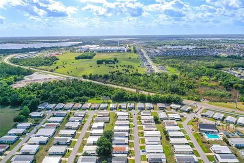 6450 Hollyberry Lane NE Winter Haven FL 33881