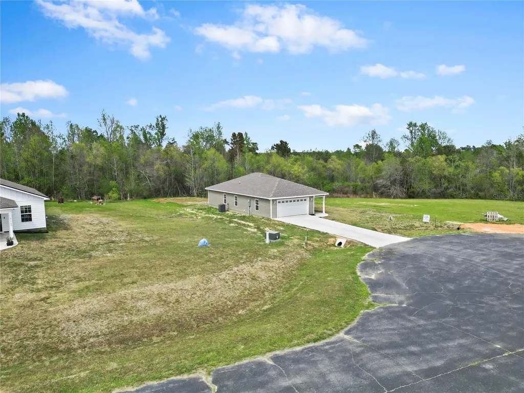 21367 NE Spring Hill Drive Blountstown FL 32424