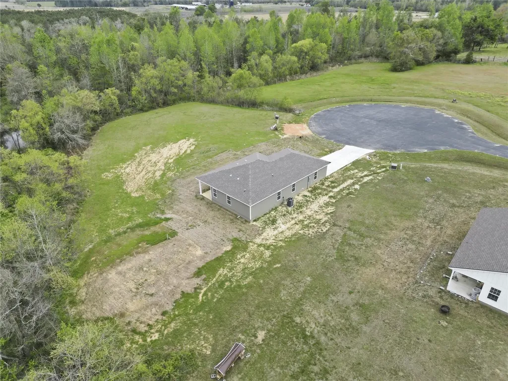 21367 NE Spring Hill Drive Blountstown FL 32424