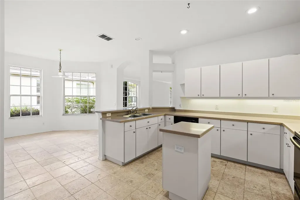 9838 Bridgeton Drive Tampa FL 33626