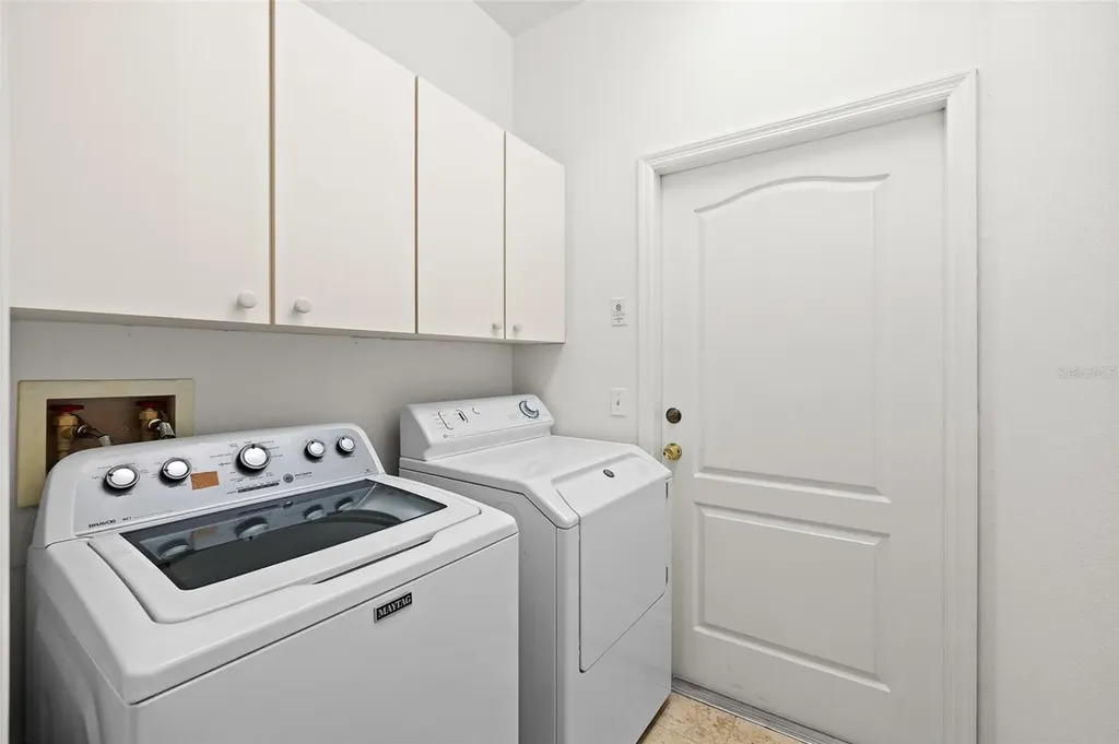 9838 Bridgeton Drive Tampa FL 33626