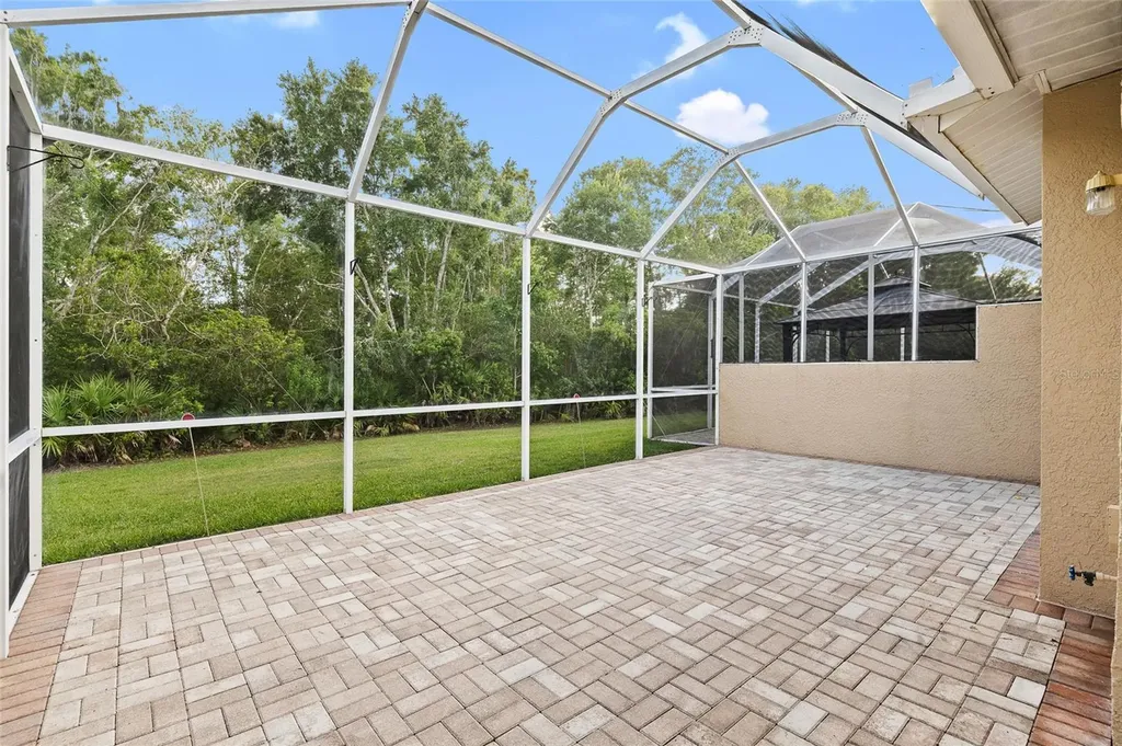 9838 Bridgeton Drive Tampa FL 33626
