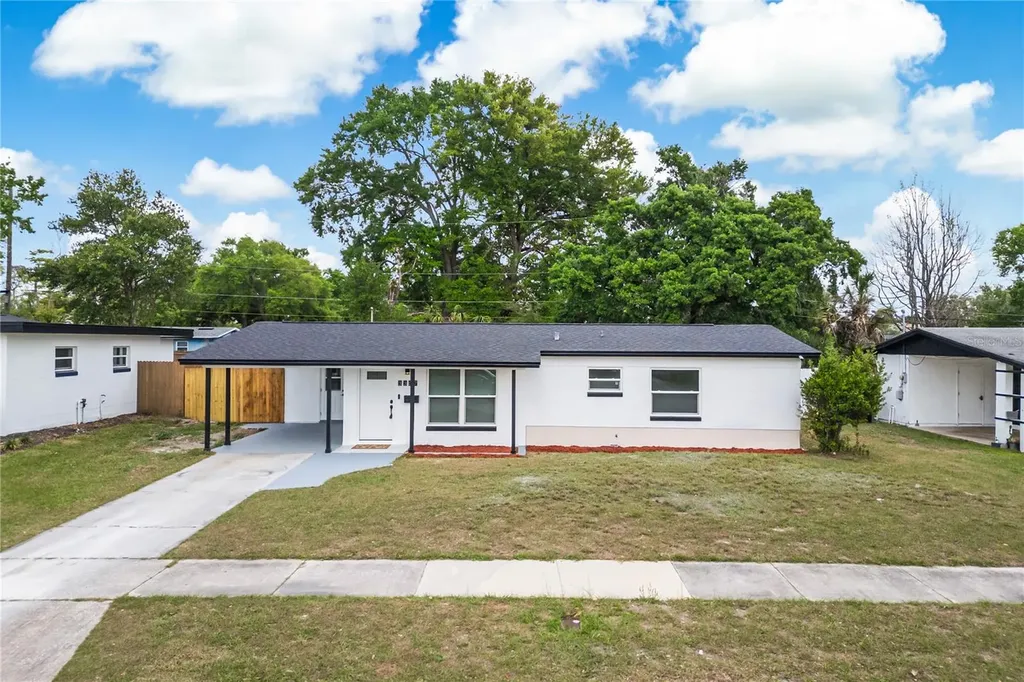 3307 Mahalia Place Orlando FL 32805