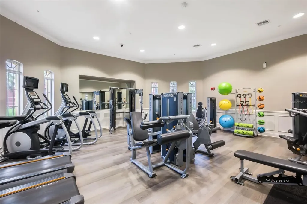 4816 Cayview Avenue Orlando FL 32819