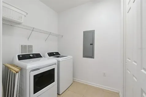 4816 Cayview Avenue Orlando FL 32819