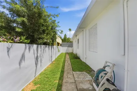 D32 Calle Roma Guaynabo PR 00966