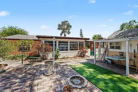 1538 S Lake Avenue Clearwater FL 33756