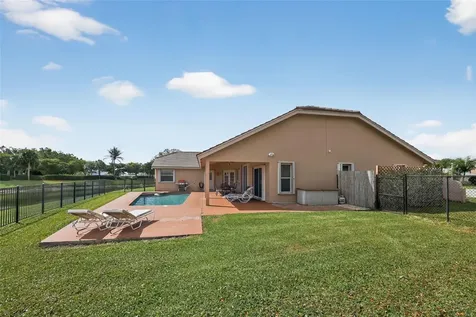 12301 Cabot Court Boca Raton FL 33428