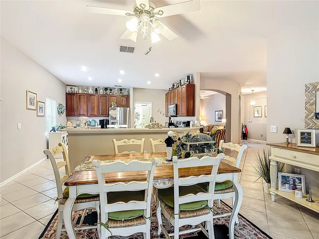 352 Hamrick Drive Kissimmee FL 34759