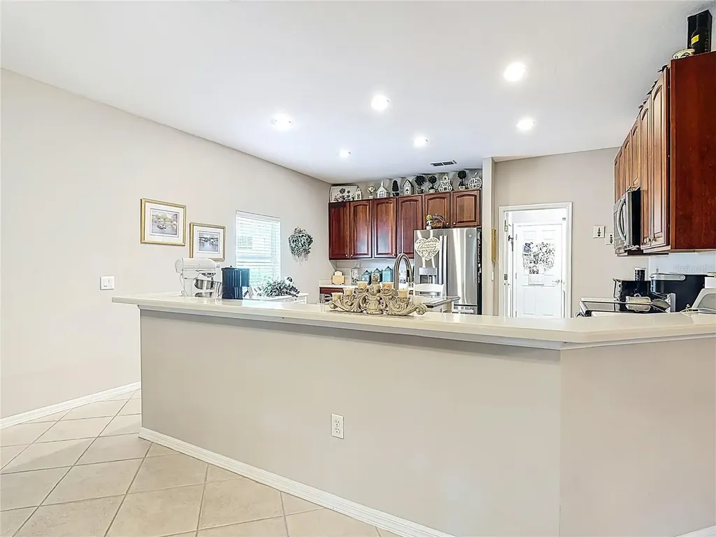 352 Hamrick Drive Kissimmee FL 34759