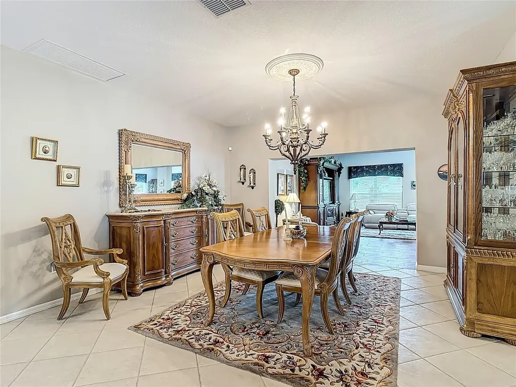352 Hamrick Drive Kissimmee FL 34759