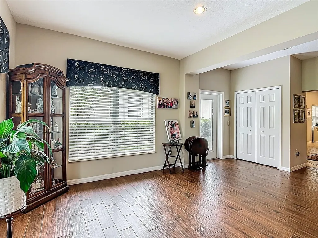 352 Hamrick Drive Kissimmee FL 34759
