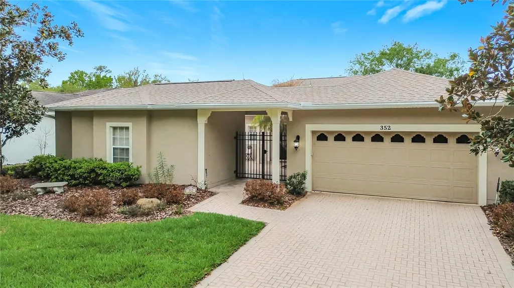 352 Hamrick Drive Kissimmee FL 34759